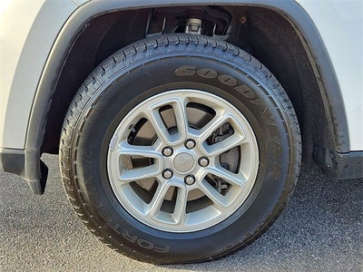 2019 Jeep Grand Cherokee Laredo E