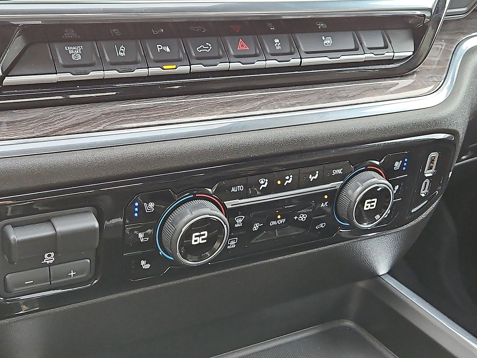 2025 Chevrolet Silverado 3500 HD LTZ DRW