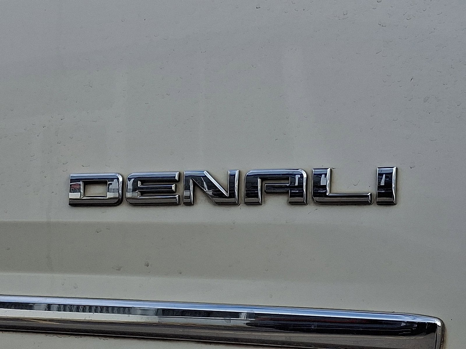 2015 GMC Yukon Denali