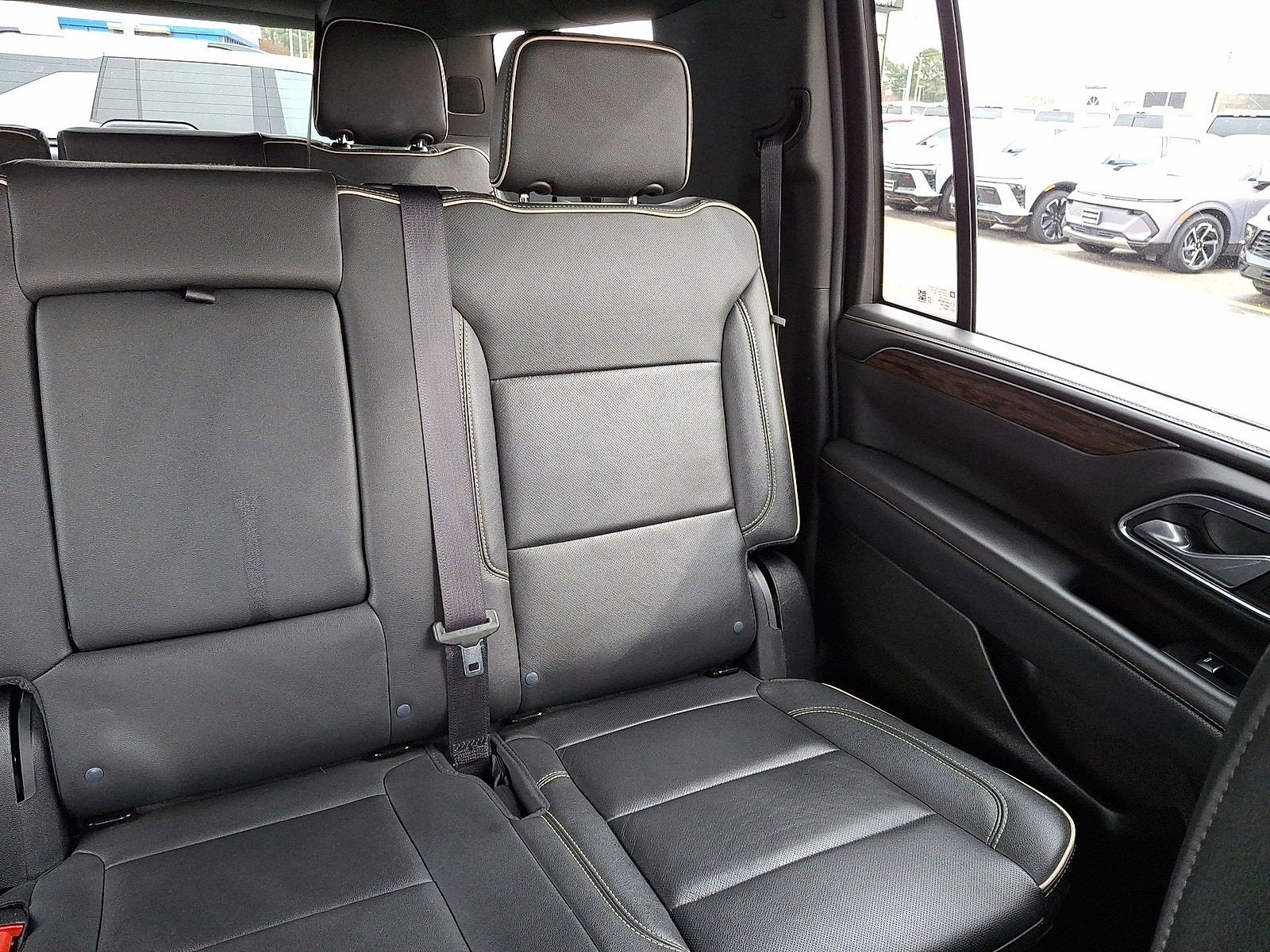 2024 Chevrolet Suburban Premier