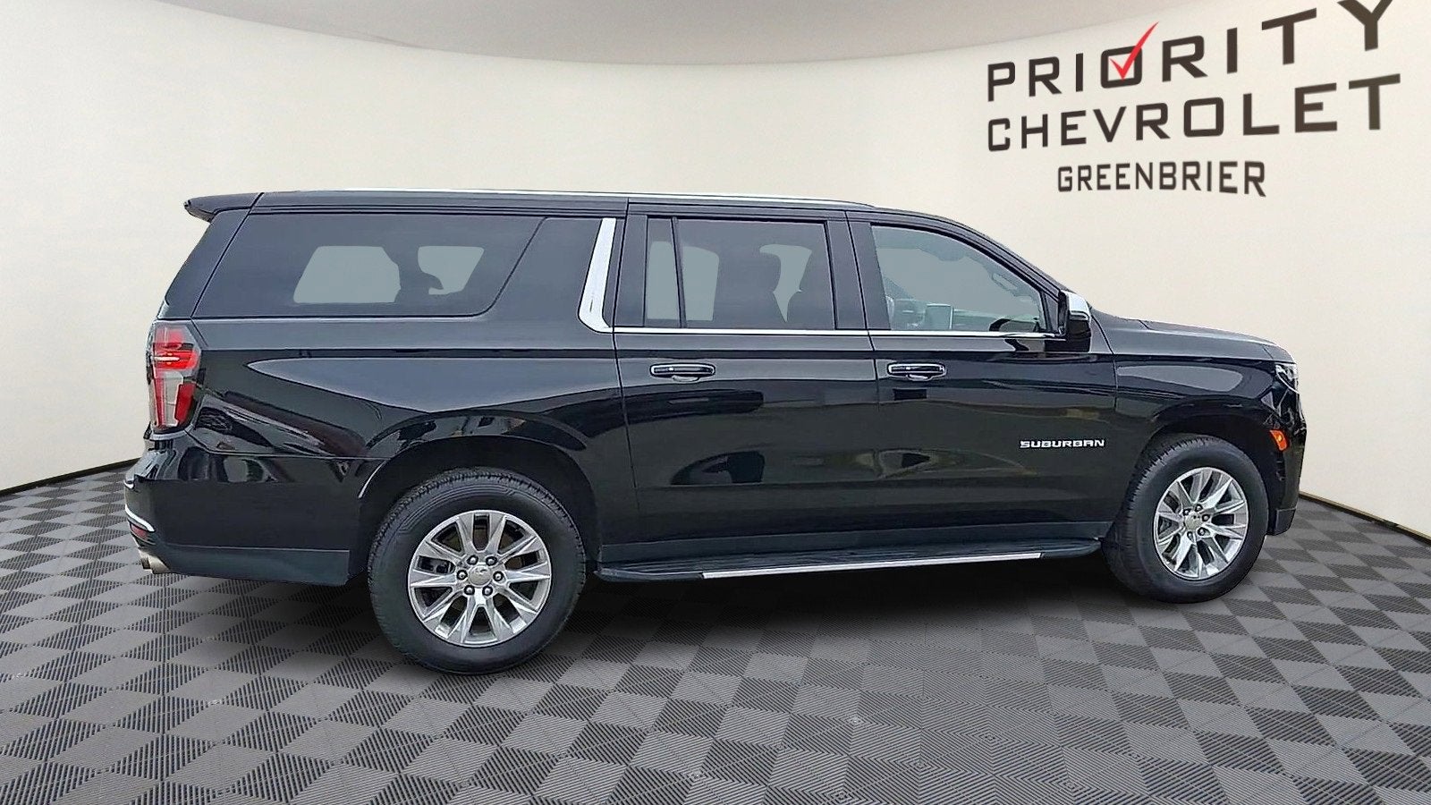 2024 Chevrolet Suburban Premier