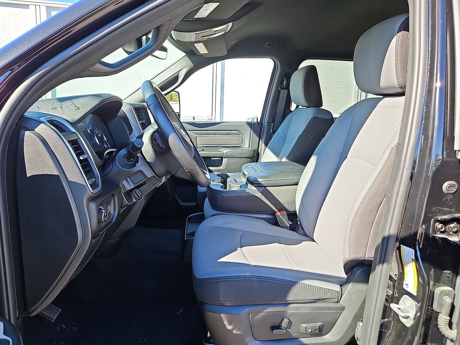 2024 RAM 2500 Big Horn Crew Cab 4x4 6'4" Box