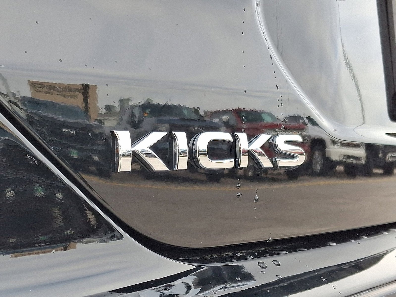 2024 Nissan Kicks SV Xtronic CVT