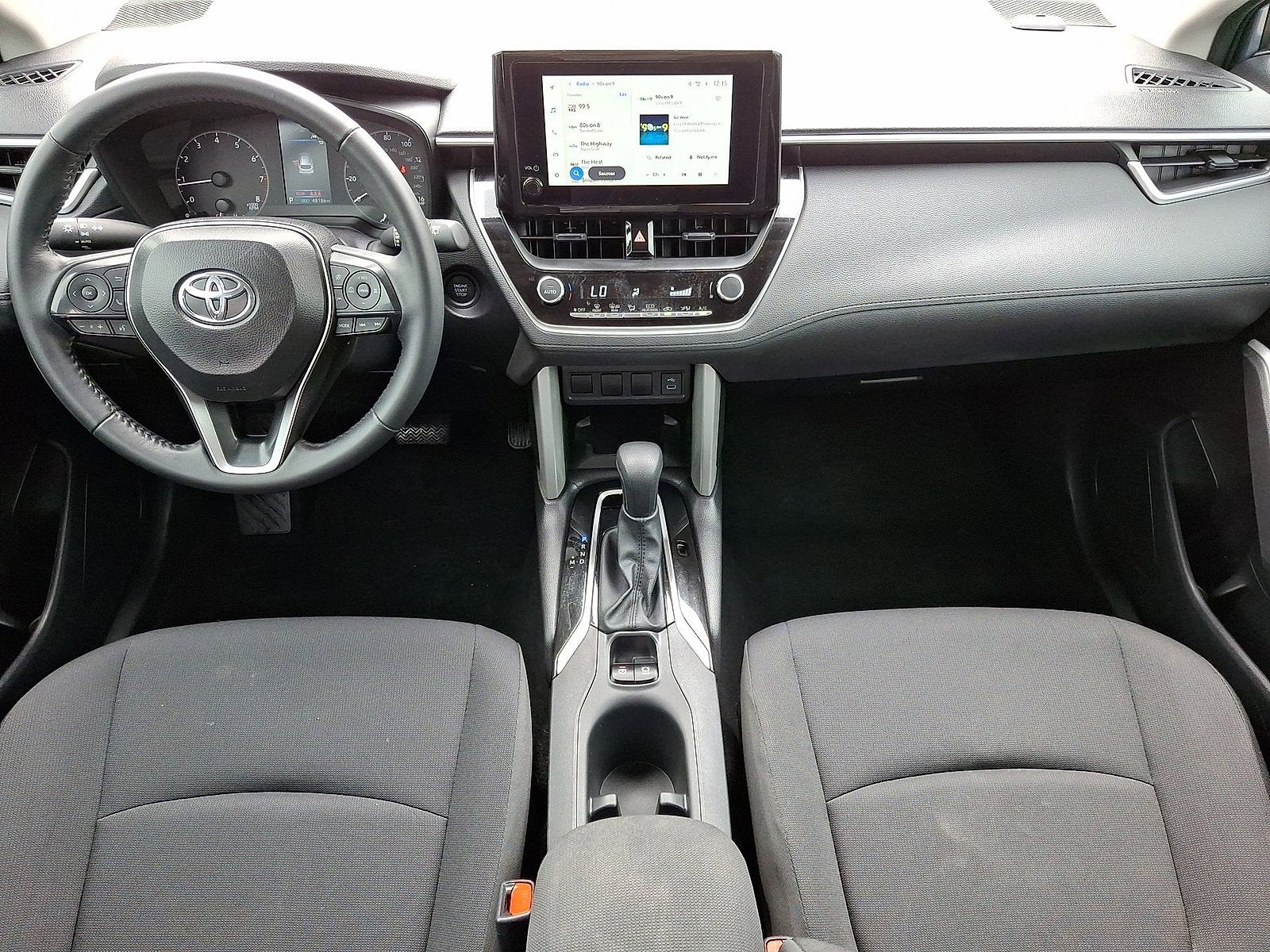 2025 Toyota Corolla Cross LE