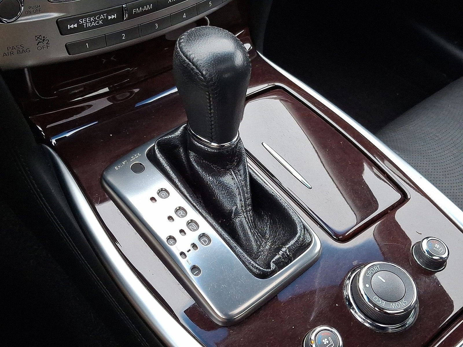 2017 INFINITI Q70L 3.7X