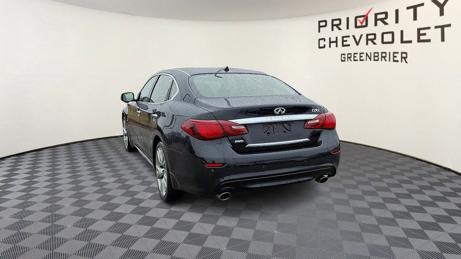 2017 INFINITI Q70L 3.7X