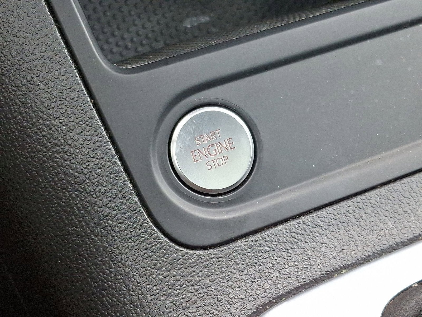 2016 Volkswagen Tiguan SE