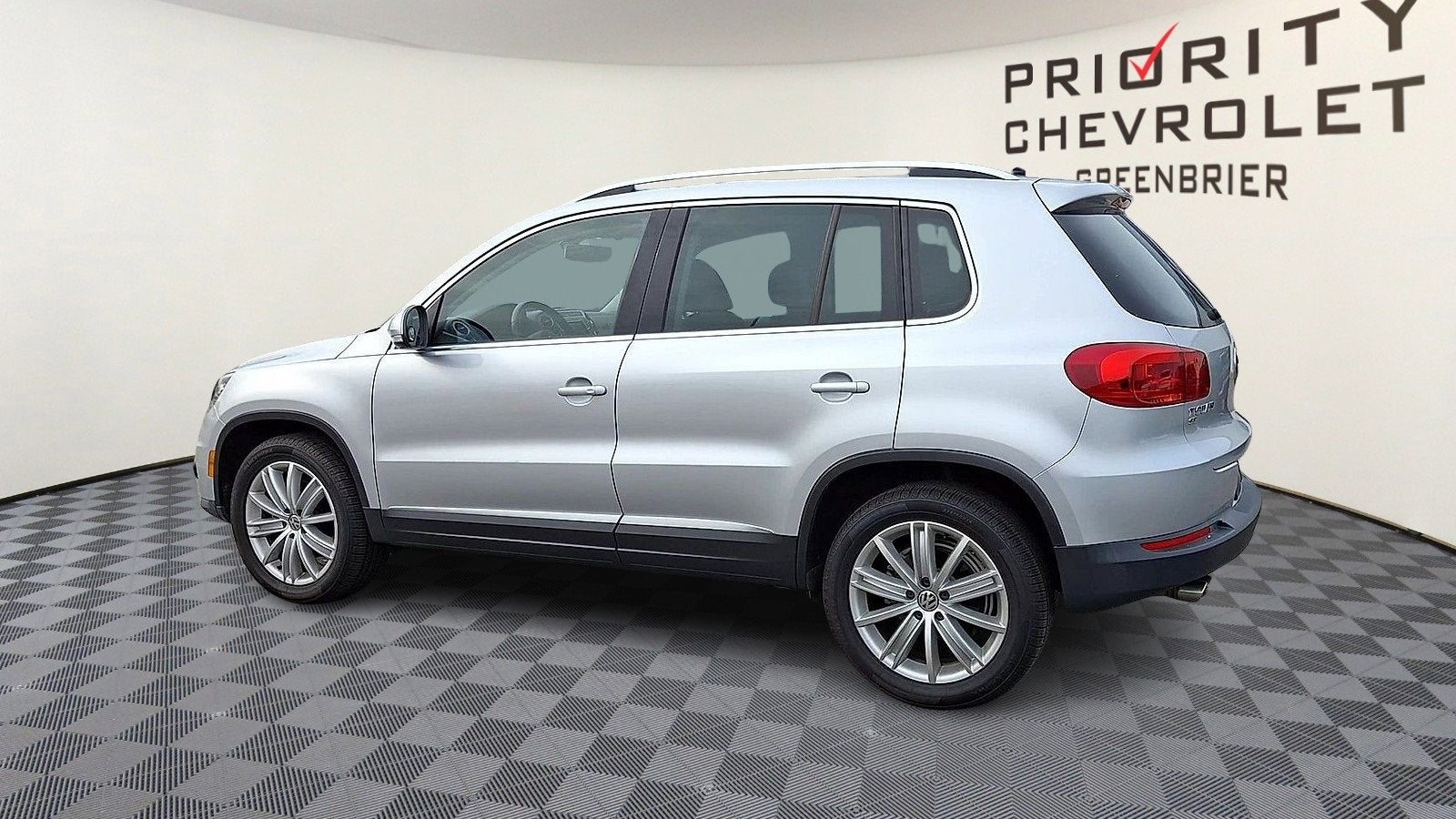 2016 Volkswagen Tiguan SE