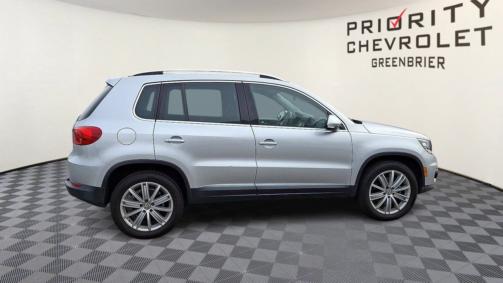 2016 Volkswagen Tiguan SE