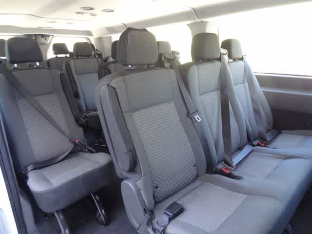 2024 Ford Transit Passenger Wagon XLT