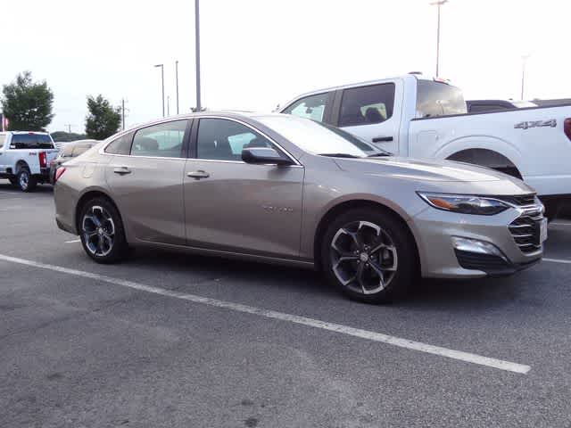 2023 Chevrolet Malibu LT w/1LT