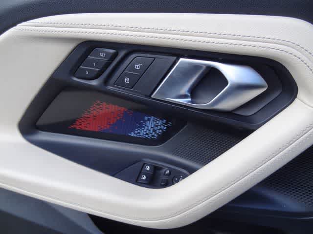 2024 BMW 230i 230i