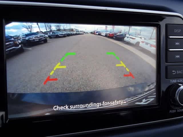 2023 Nissan Versa 1.6 SV