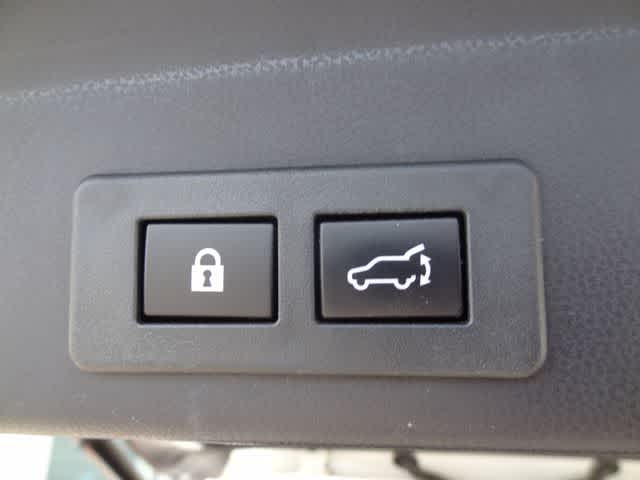 2022 Subaru Ascent Limited 8-Passenger