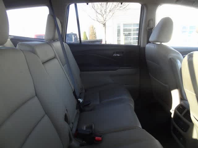 2016 Honda Pilot EX-L w/ RES