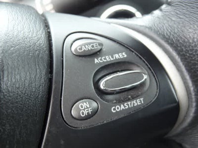 2017 Nissan Pathfinder SV