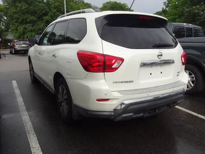 2017 Nissan Pathfinder SV