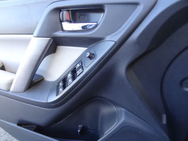 2015 Subaru Forester 2.5i Touring