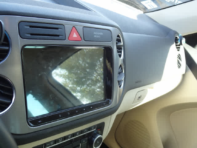 2011 Volkswagen Tiguan Base
