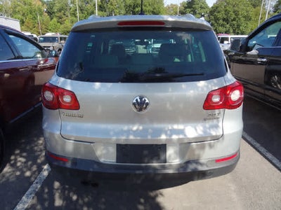 2011 Volkswagen Tiguan Base