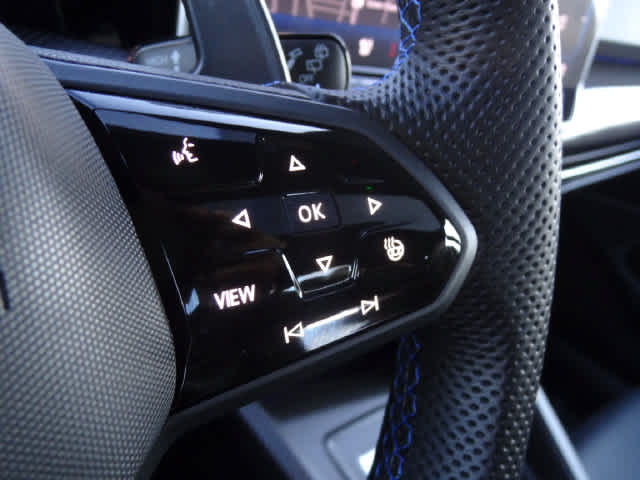 2025 Volkswagen Golf R 2.0T Black Edition