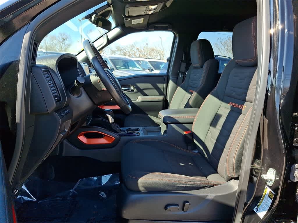 2024 Nissan Frontier PRO-4X