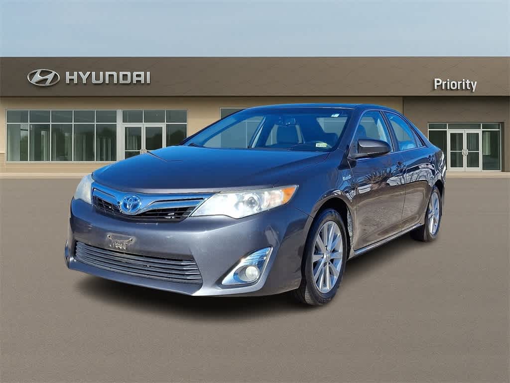 2014 Toyota Camry Hybrid XLE