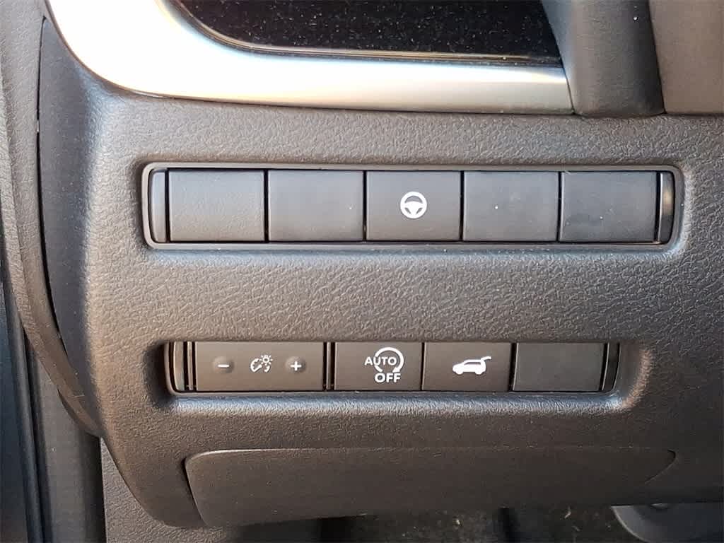 2024 Nissan Rogue SL