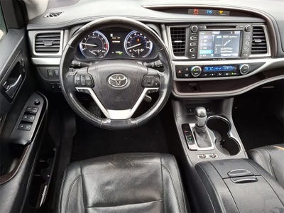 2017 Toyota Highlander Limited Platinum