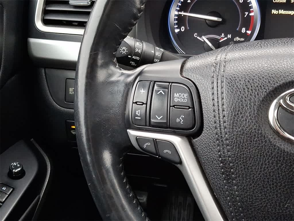 2017 Toyota Highlander Limited Platinum