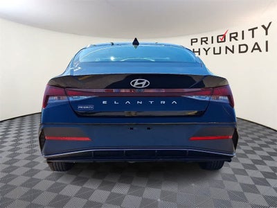 2024 Hyundai Elantra SEL