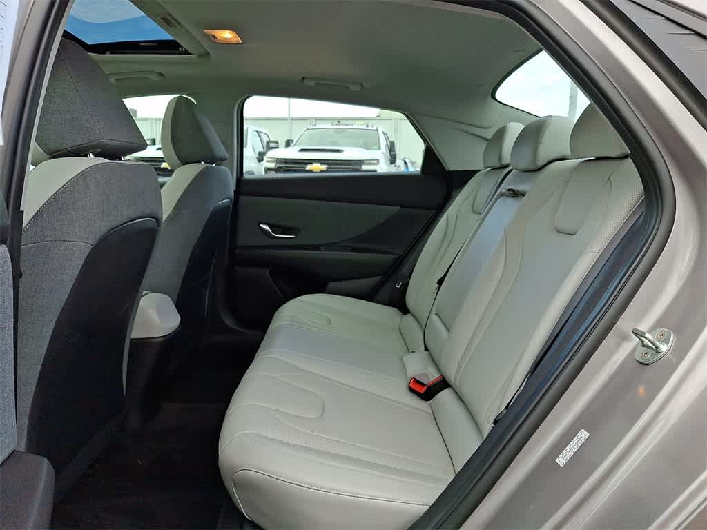 2023 Hyundai Elantra Limited