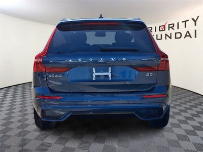 2024 Volvo XC60 Plus Dark Theme