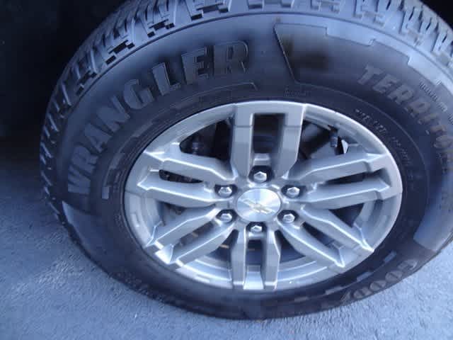 2024 Chevrolet Colorado 4WD LT