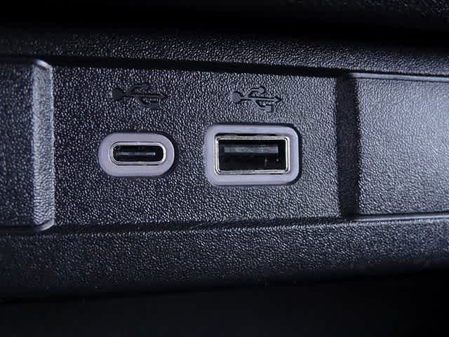 2024 Chevrolet Colorado 4WD LT