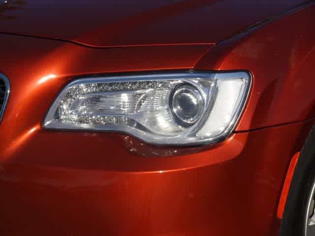 2021 Chrysler 300 Touring