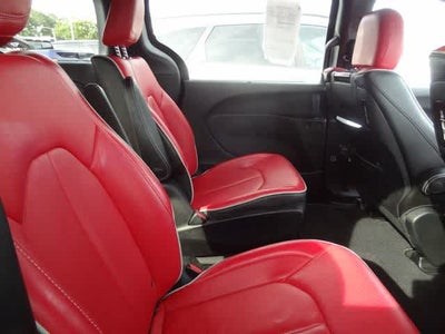 2020 Chrysler Pacifica Hybrid Red S