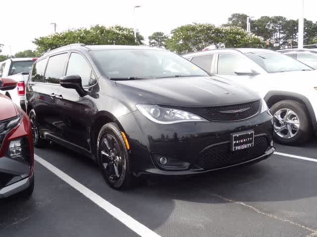 2020 Chrysler Pacifica Hybrid Red S