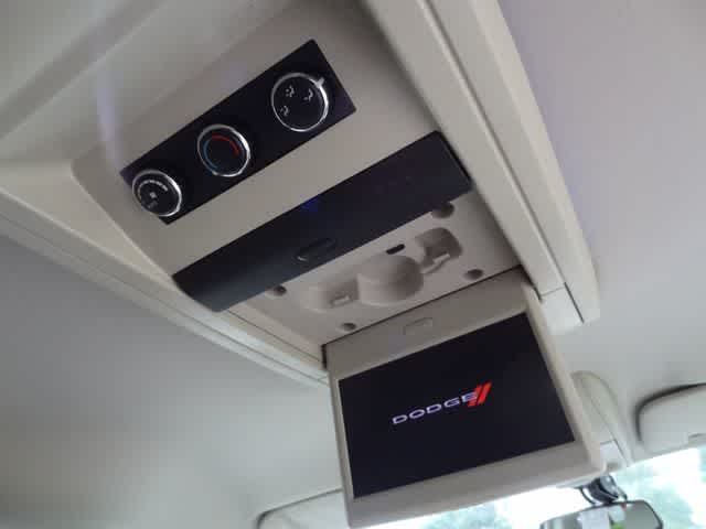 2012 Dodge Grand Caravan Crew