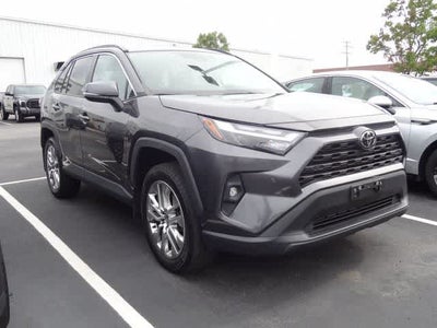 2023 Toyota RAV4 XLE Premium