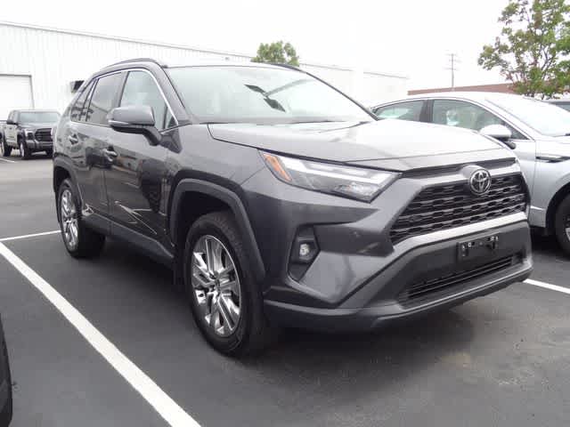 2023 Toyota RAV4 XLE Premium