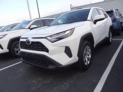 2025 Toyota RAV4 LE