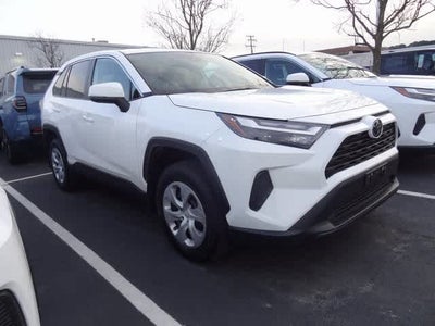 2025 Toyota RAV4 LE