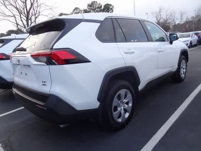 2025 Toyota RAV4 LE