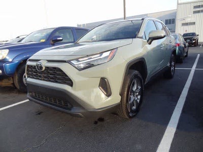 2023 Toyota RAV4 XLE