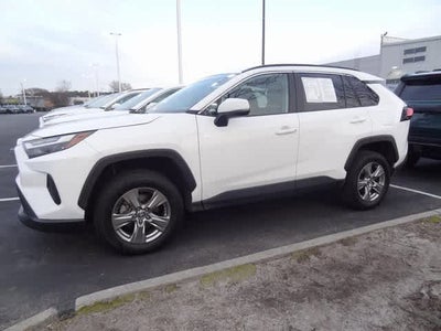 2023 Toyota RAV4 XLE
