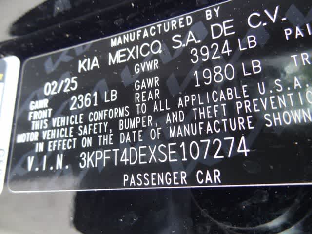 2025 Kia K4 LXS