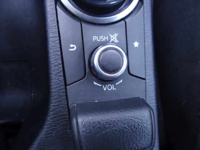 2017 Toyota Yaris iA Auto (Natl)