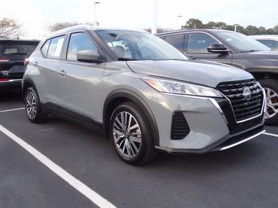 2023 Nissan Kicks SV