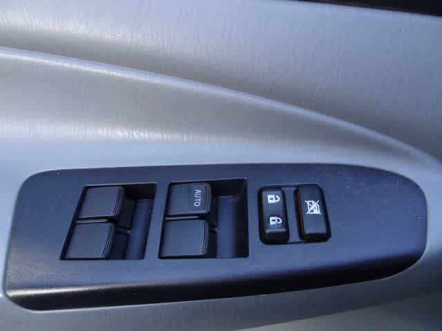 2014 Toyota Tacoma 4WD Double Cab V6 AT (Natl)